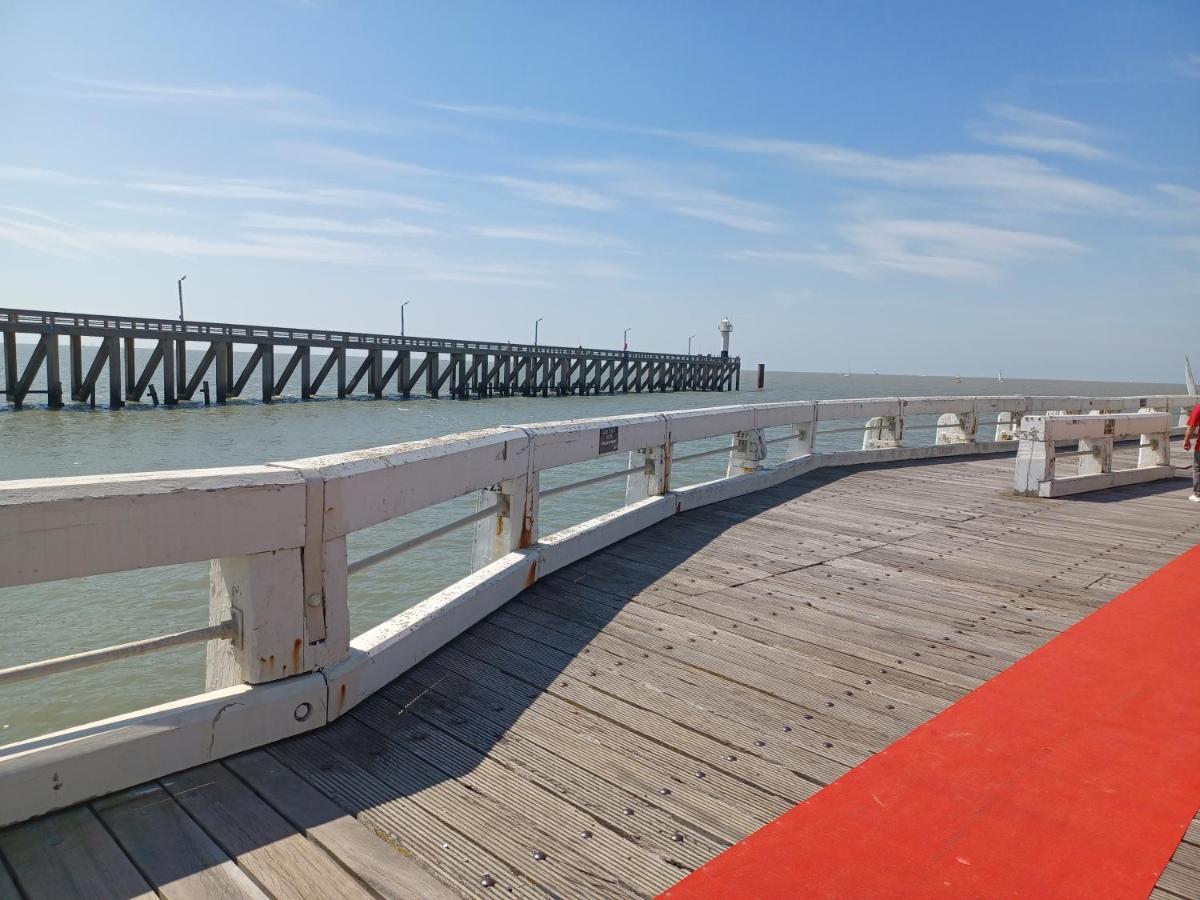 Appartement Blankenberge Zeedijk Aan De Pier ภายนอก รูปภาพ